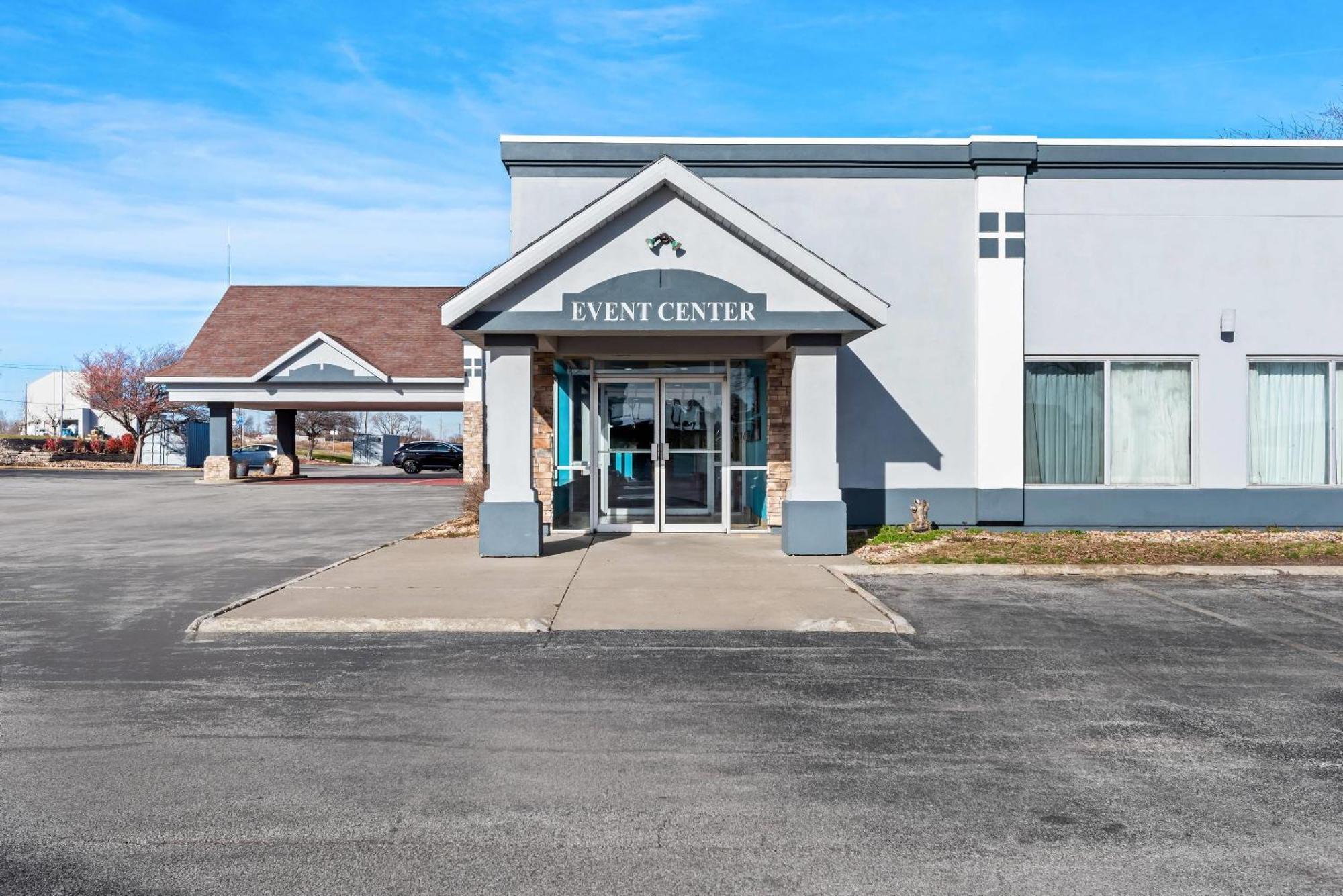Quality Inn Fort Dodge Eksteriør billede